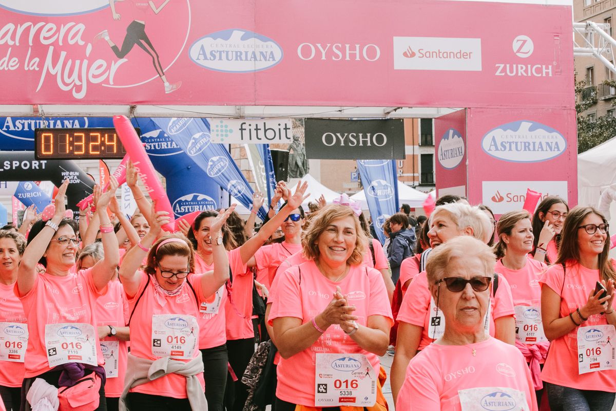 Llegada de la Carrera de la Mujer de Zaragoza (GALERÍA 27)