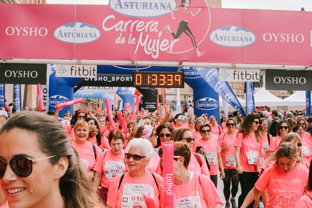 Llegada de la Carrera de la Mujer de Zaragoza (GALERÍA 28)