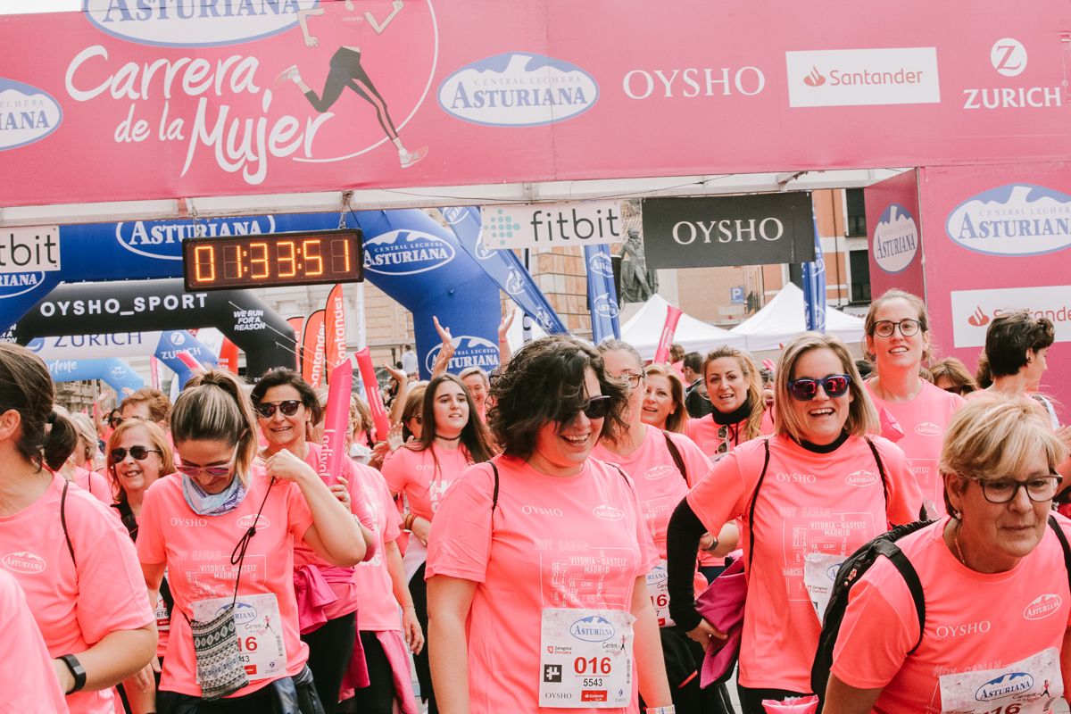 Llegada de la Carrera de la Mujer de Zaragoza (GALERÍA 28)