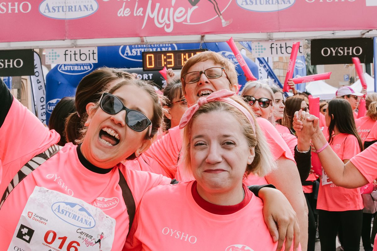 Llegada de la Carrera de la Mujer de Zaragoza (GALERÍA 27)