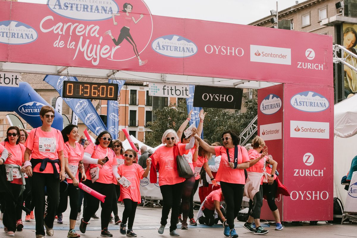 Llegada de la Carrera de la Mujer de Zaragoza (GALERÍA 29)