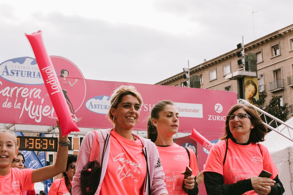 Llegada de la Carrera de la Mujer de Zaragoza (GALERÍA 29)