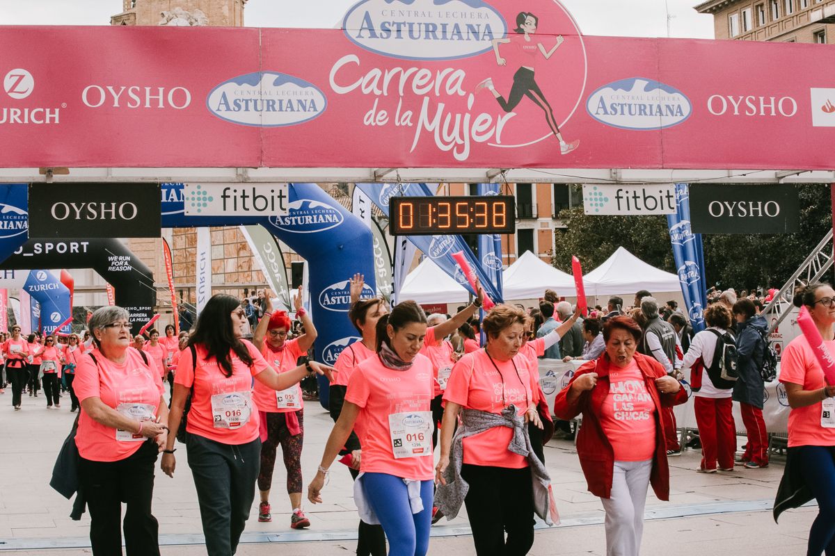 Llegada de la Carrera de la Mujer de Zaragoza (GALERÍA 29)