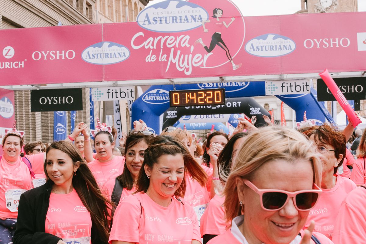 Llegada de la Carrera de la Mujer de Zaragoza (GALERÍA 32)