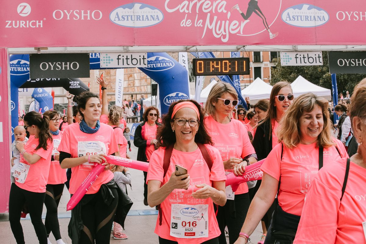 Llegada de la Carrera de la Mujer de Zaragoza (GALERÍA 31)
