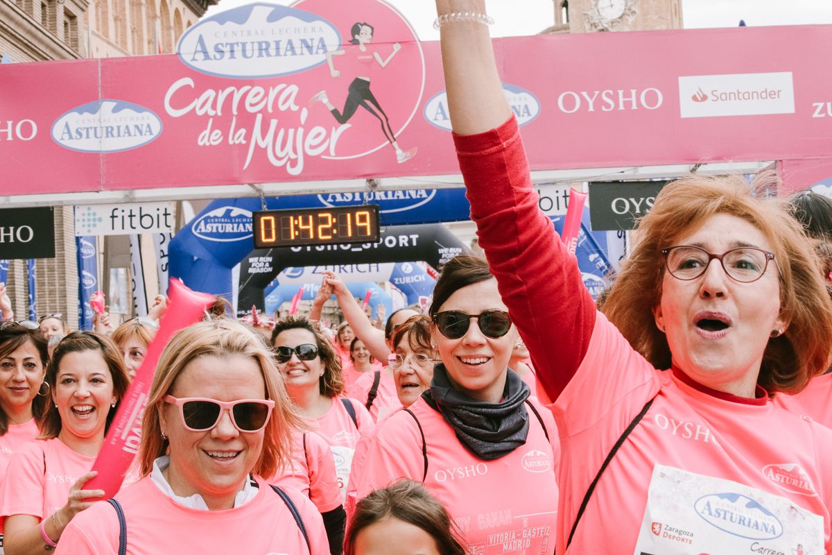 Llegada de la Carrera de la Mujer de Zaragoza (GALERÍA 32)