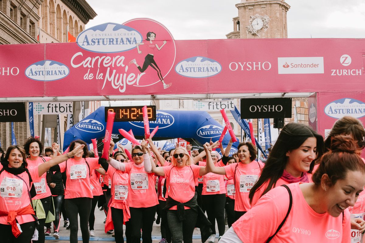 Llegada de la Carrera de la Mujer de Zaragoza (GALERÍA 32)