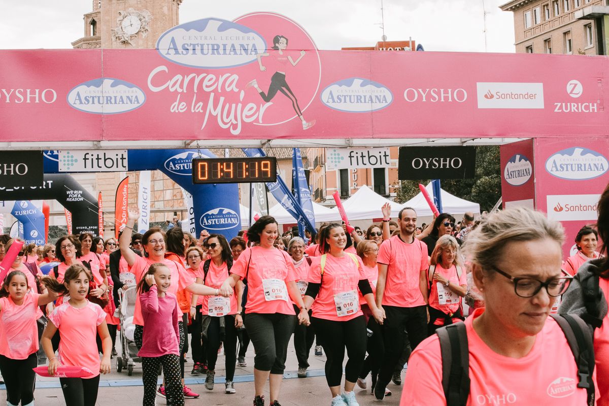 Llegada de la Carrera de la Mujer de Zaragoza (GALERÍA 32)