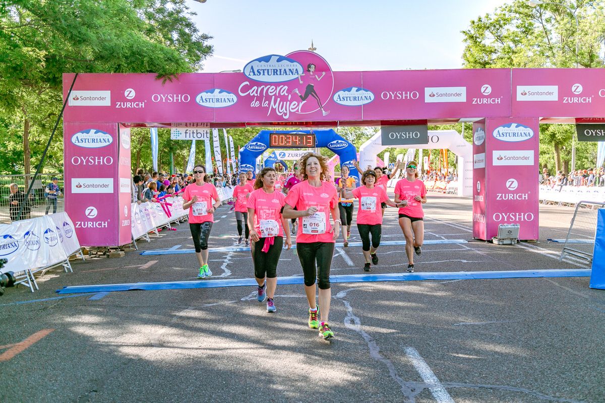 Carrera de la Mujer de Madrid - META, ARCO DERECHO (de 33:57 a 35:05)
