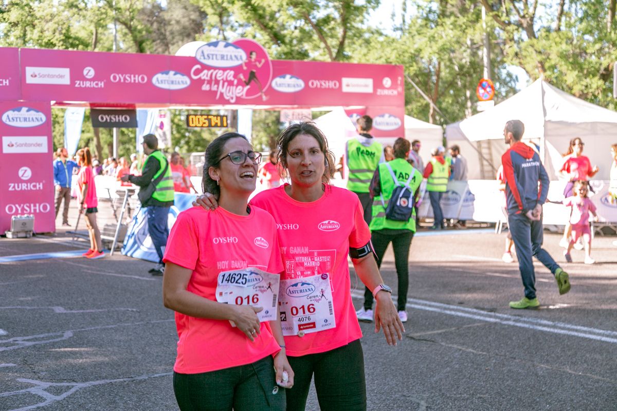 Carrera de la Mujer de Madrid - META, ARCO DERECHO (de 56:20 a 57:45)