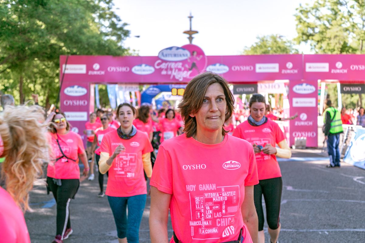 Carrera de la Mujer de Madrid - META, ARCO DERECHO (de 1:01:22 a 1:02:36)