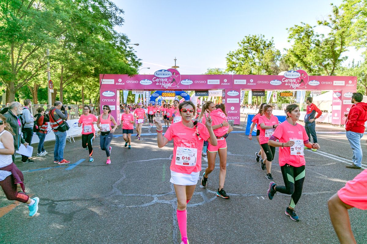 Carrera de la Mujer de Madrid - META, ARCO DERECHO (de 35:06 a 36:39)