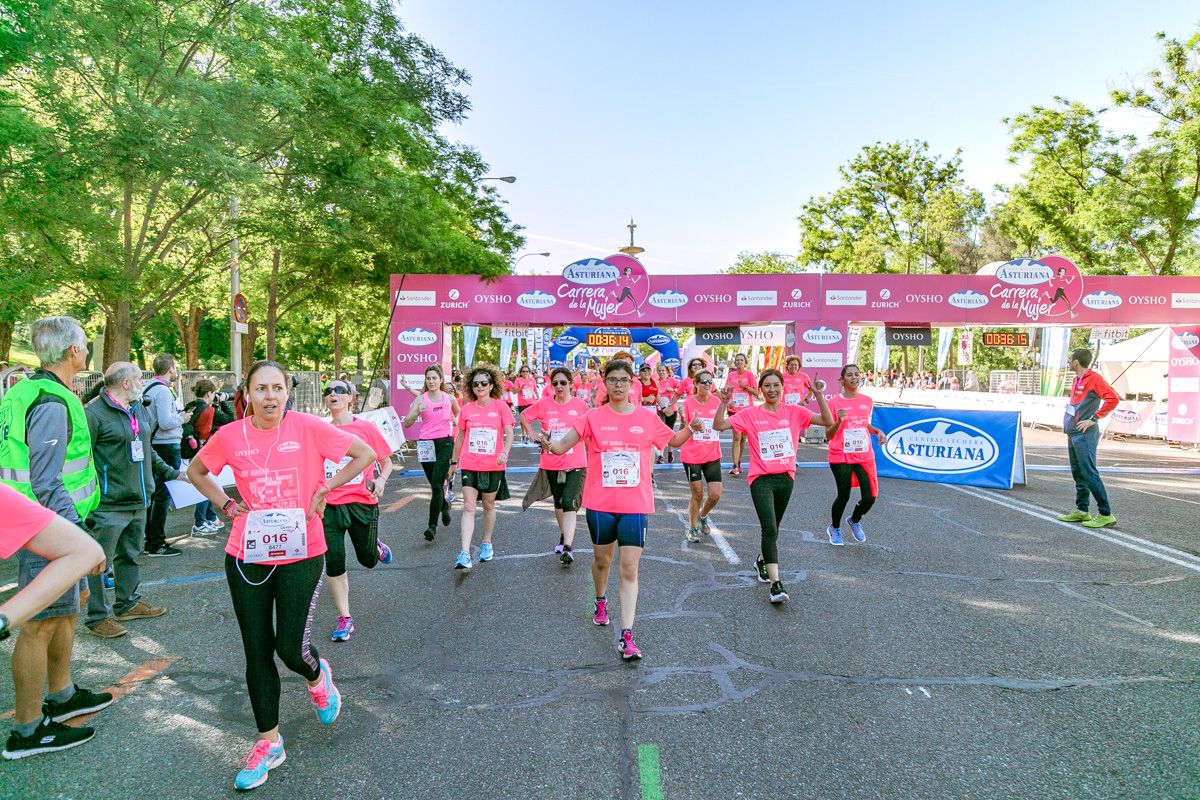 Carrera de la Mujer de Madrid - META, ARCO DERECHO (de 35:06 a 36:39)