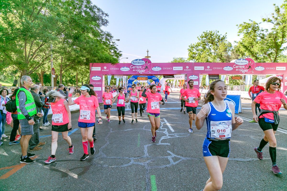 Carrera de la Mujer de Madrid - META, ARCO DERECHO (de 35:06 a 36:39)