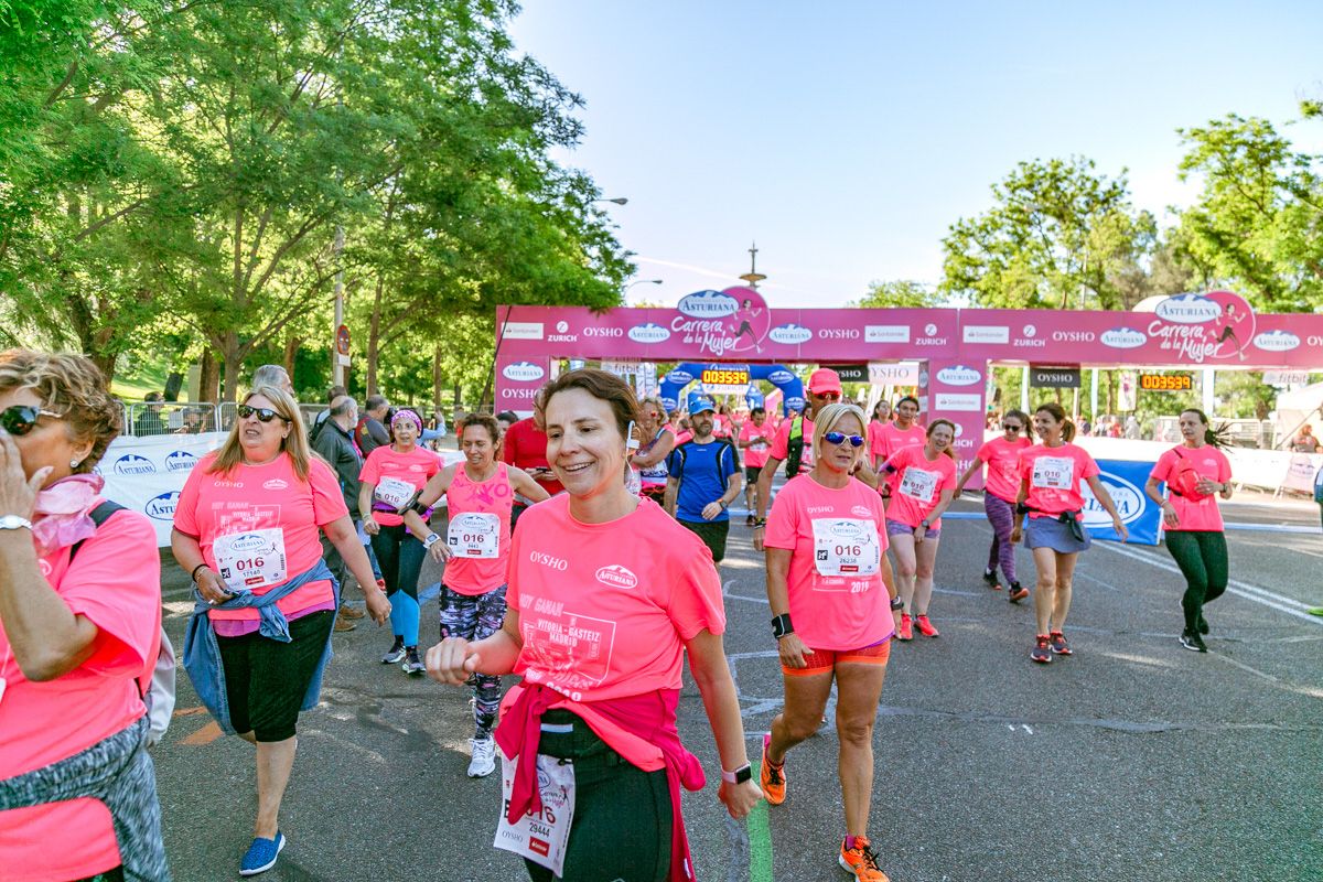 Carrera de la Mujer de Madrid - META, ARCO DERECHO (de 35:06 a 36:39)