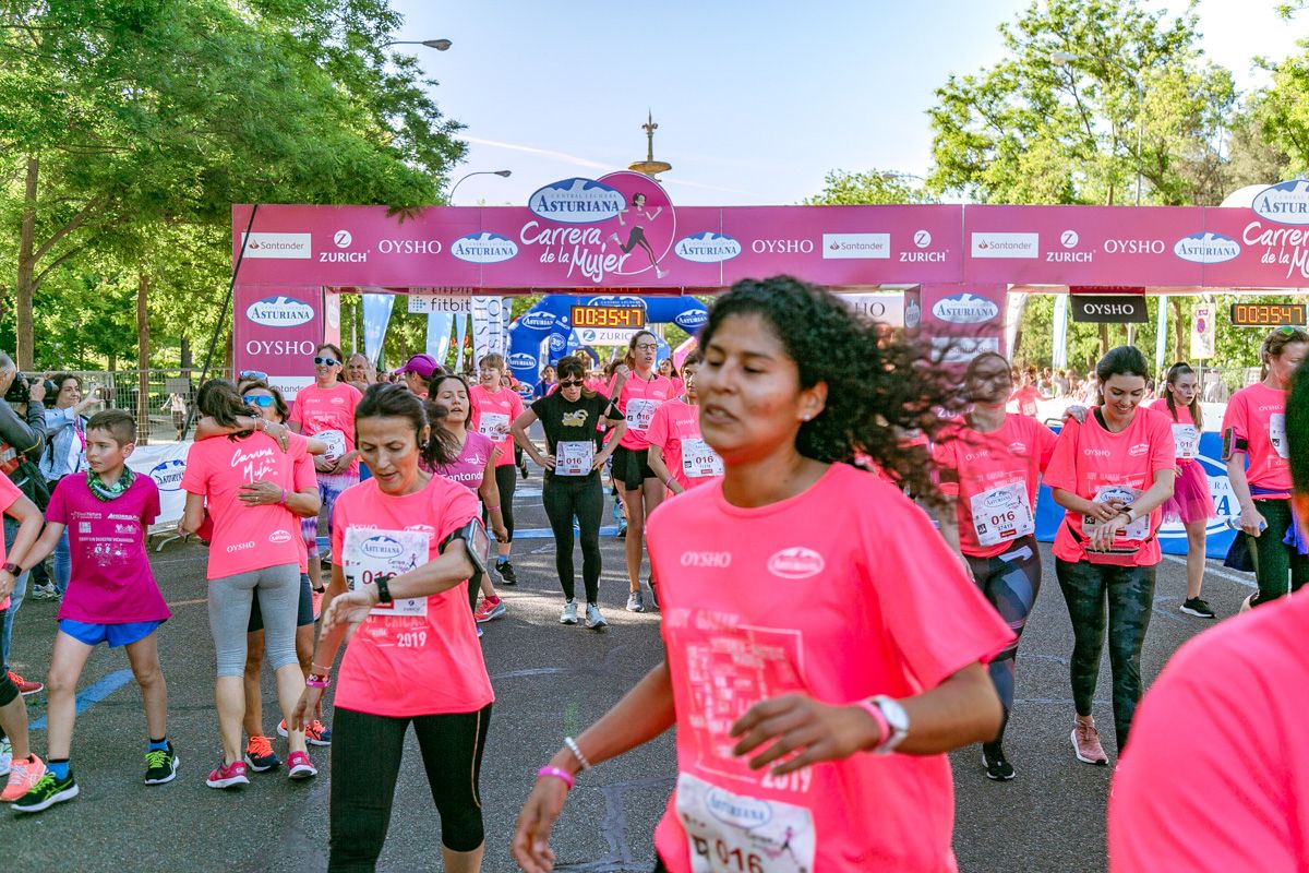 Carrera de la Mujer de Madrid - META, ARCO DERECHO (de 35:06 a 36:39)