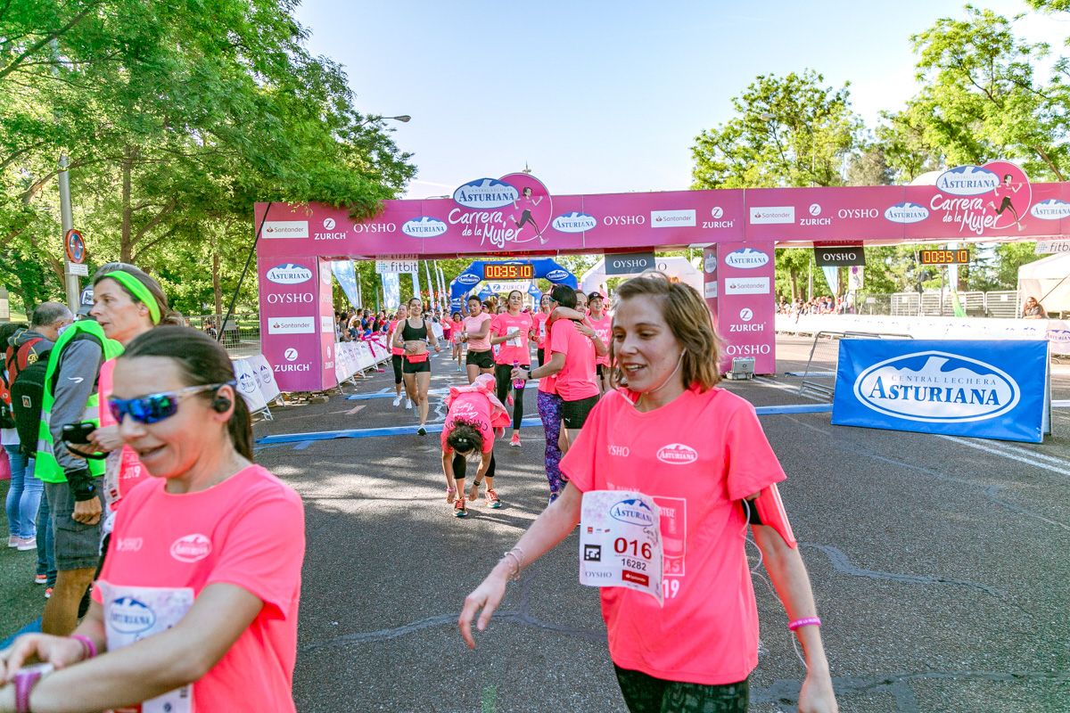 Carrera de la Mujer de Madrid - META, ARCO DERECHO (de 35:06 a 36:39)