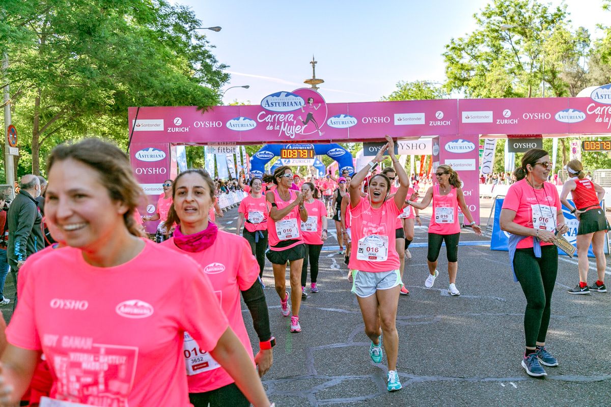 Carrera de la Mujer de Madrid - META, ARCO DERECHO (de 36:40 a 37:48)