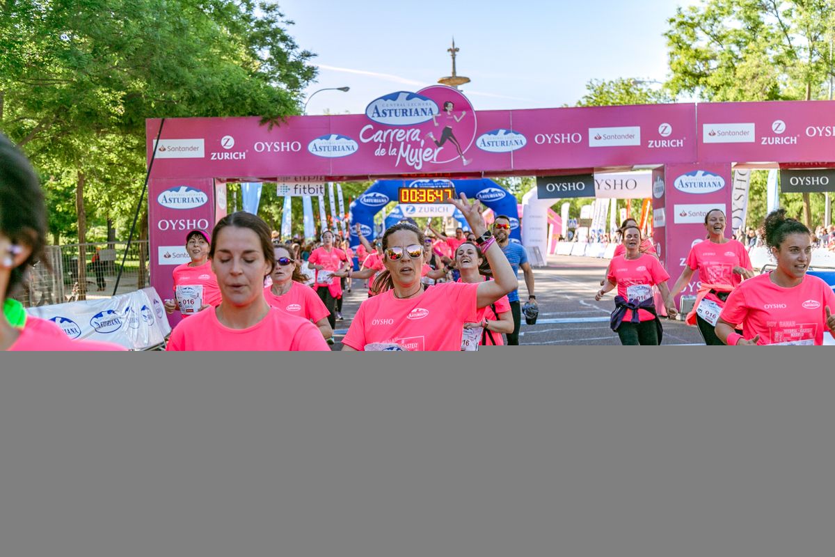 Carrera de la Mujer de Madrid - META, ARCO DERECHO (de 36:40 a 37:48)