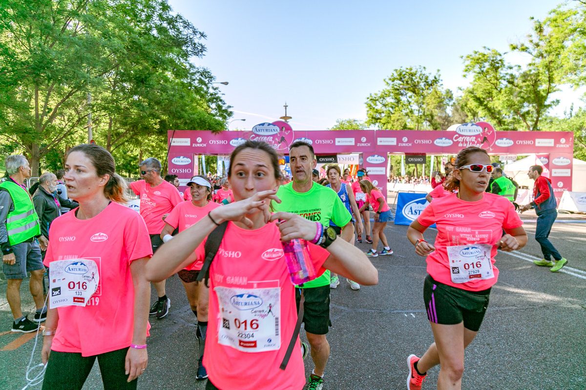 Carrera de la Mujer de Madrid - META, ARCO DERECHO (de 36:40 a 37:48)