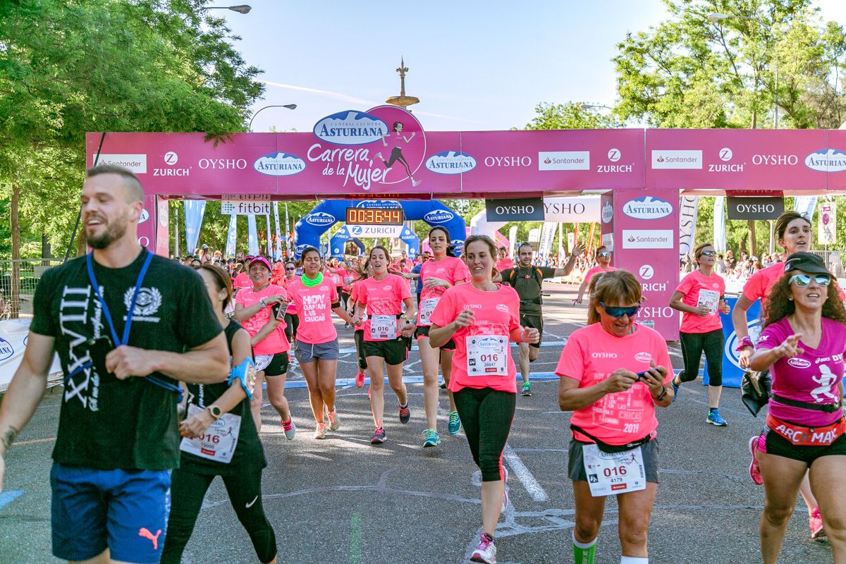 Carrera de la Mujer de Madrid - META, ARCO DERECHO (de 36:40 a 37:48)