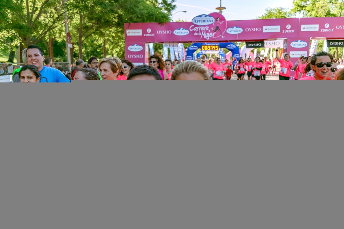 Carrera de la Mujer de Madrid - META, ARCO DERECHO (de 36:40 a 37:48)
