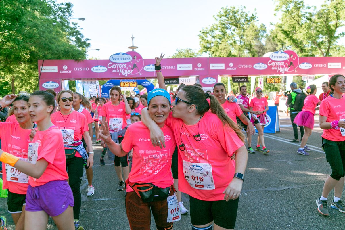 Carrera de la Mujer de Madrid - META, ARCO DERECHO (de 37:52 a 39:06)