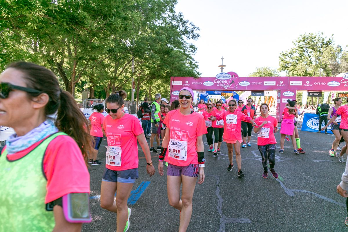 Carrera de la Mujer de Madrid - META, ARCO DERECHO (de 37:52 a 39:06)
