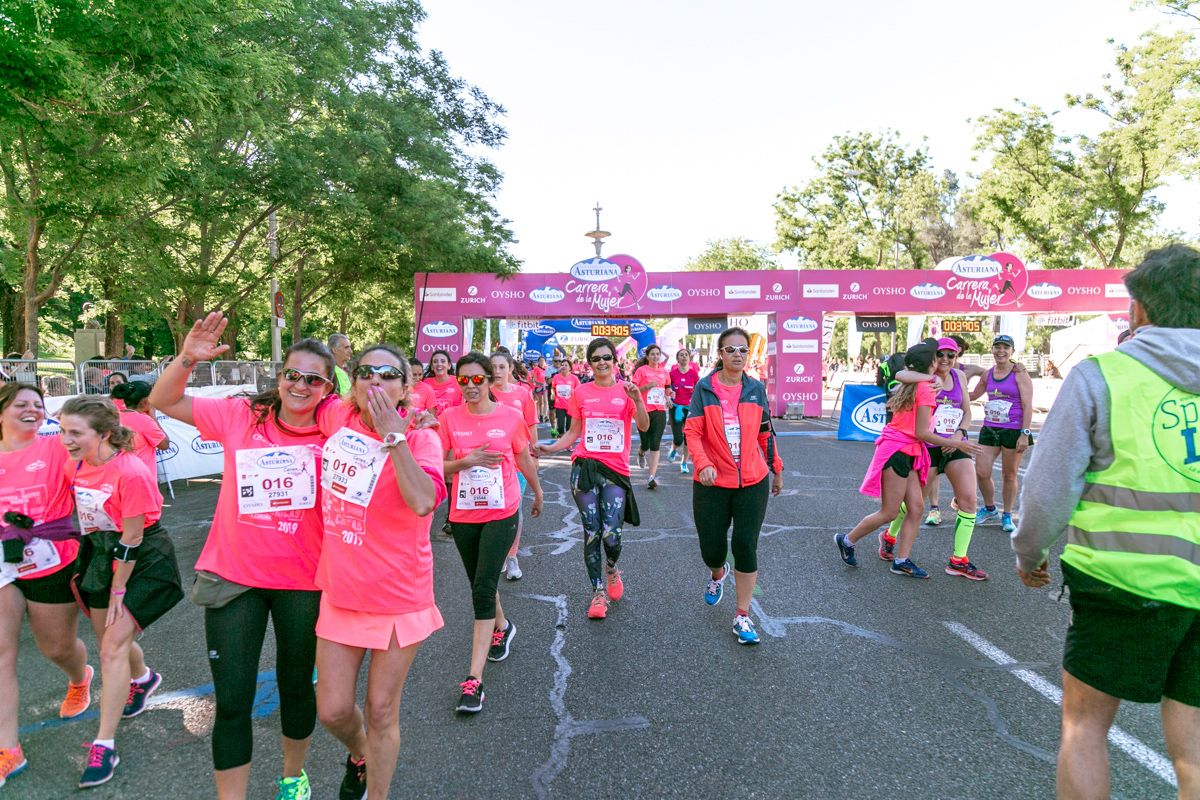 Carrera de la Mujer de Madrid - META, ARCO DERECHO (de 37:52 a 39:06)