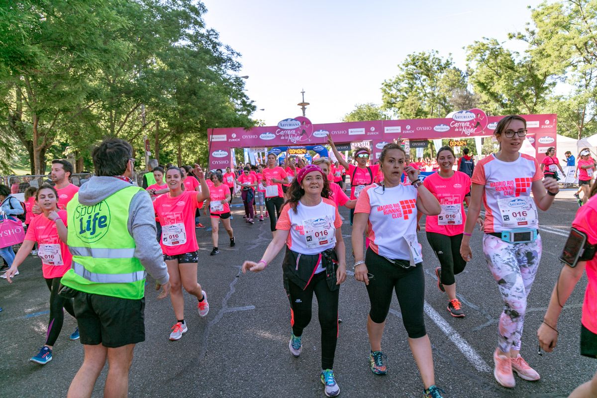 Carrera de la Mujer de Madrid - META, ARCO DERECHO (de 39:07 a 40:26)