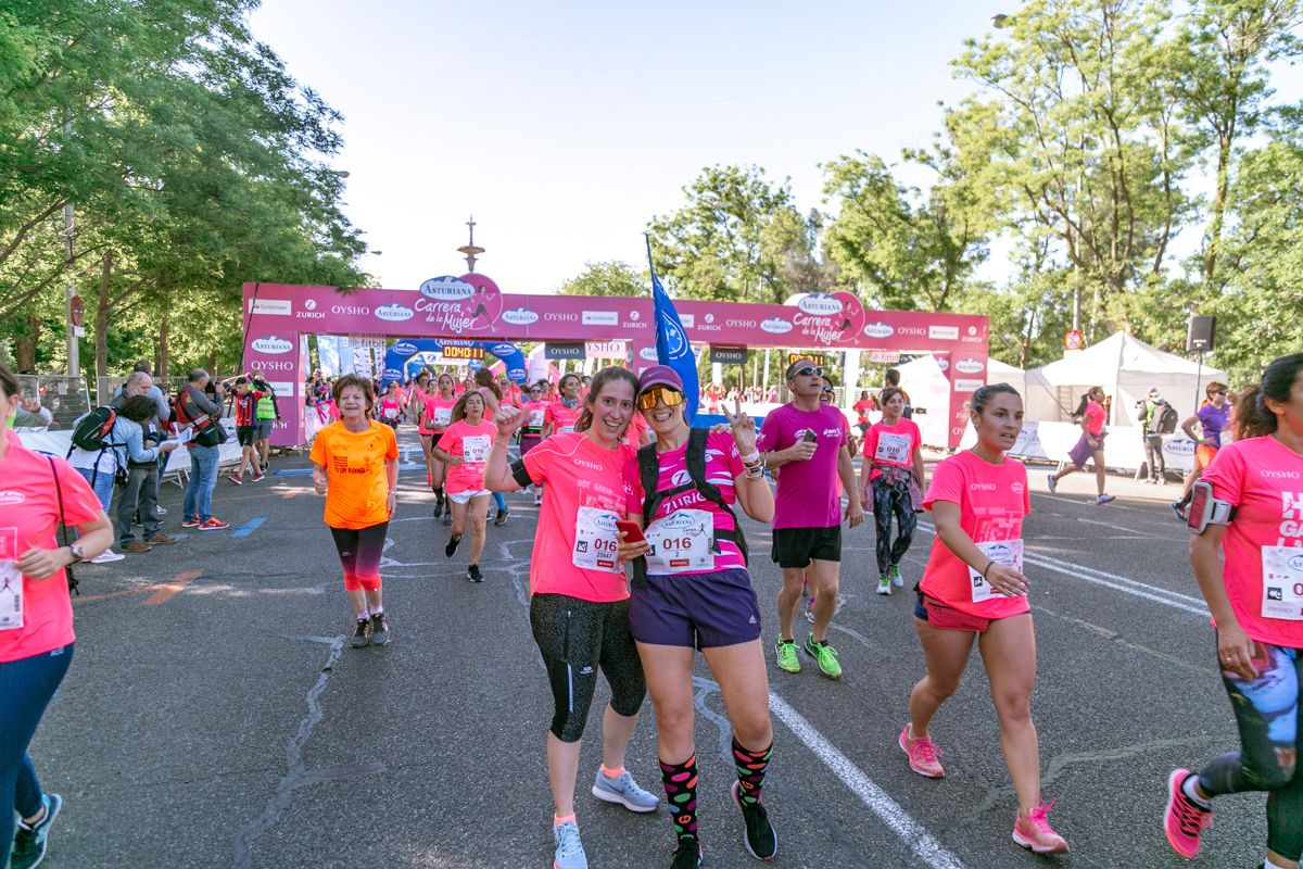 Carrera de la Mujer de Madrid - META, ARCO DERECHO (de 39:07 a 40:26)