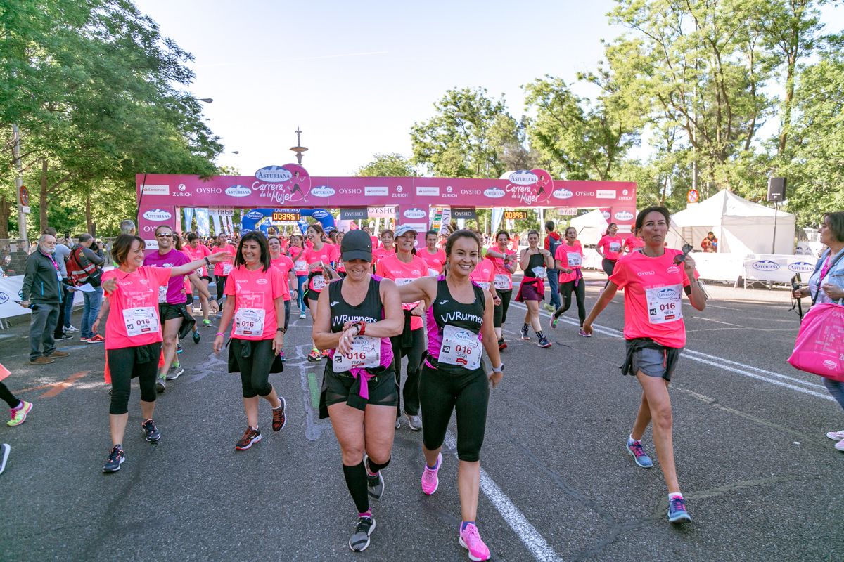 Carrera de la Mujer de Madrid - META, ARCO DERECHO (de 39:07 a 40:26)