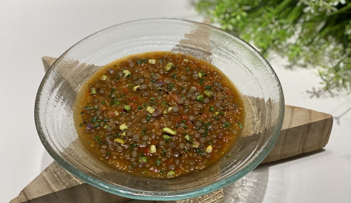 Guiso nutritivo de invierno: Lentejas estofadas con quinoa