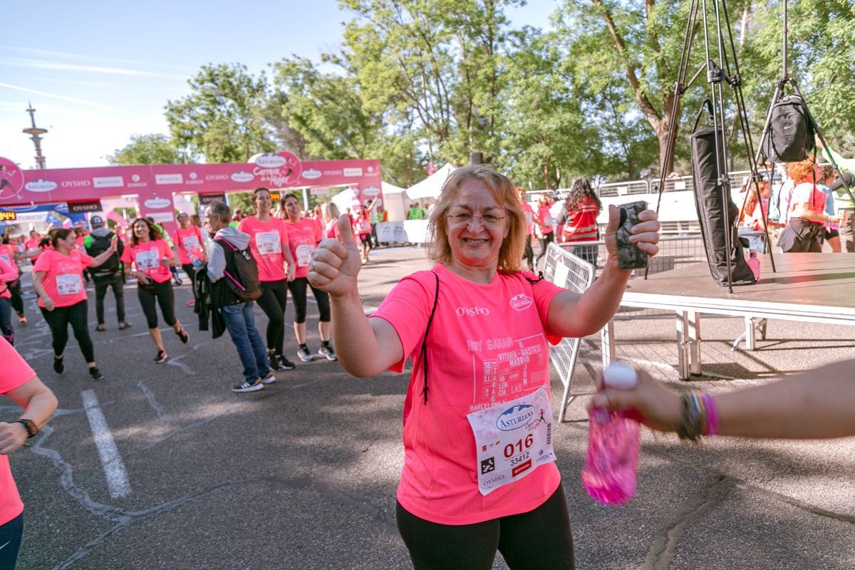 Carrera de la Mujer de Madrid - META, ARCO DERECHO (de 1:13:18 a 1:14:30)