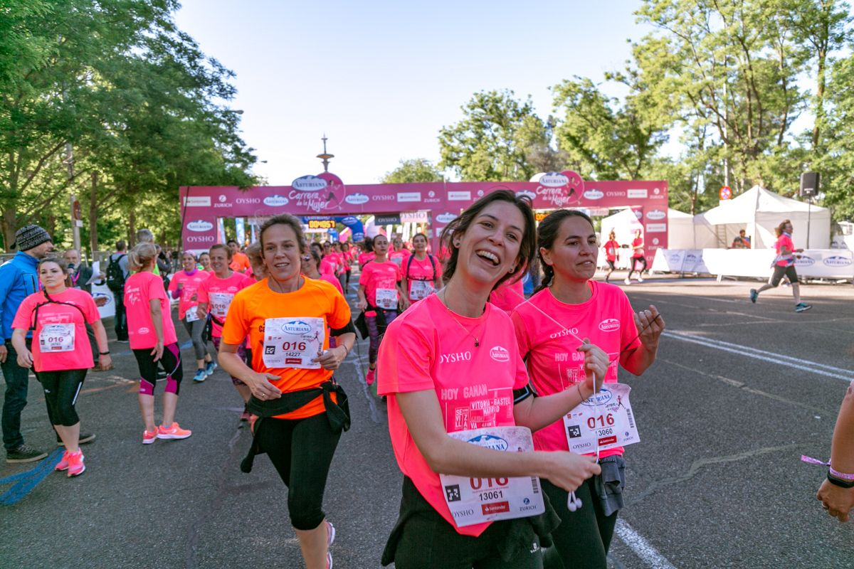 Carrera de la Mujer de Madrid - META, ARCO DERECHO (de 40:28 a 41:35)