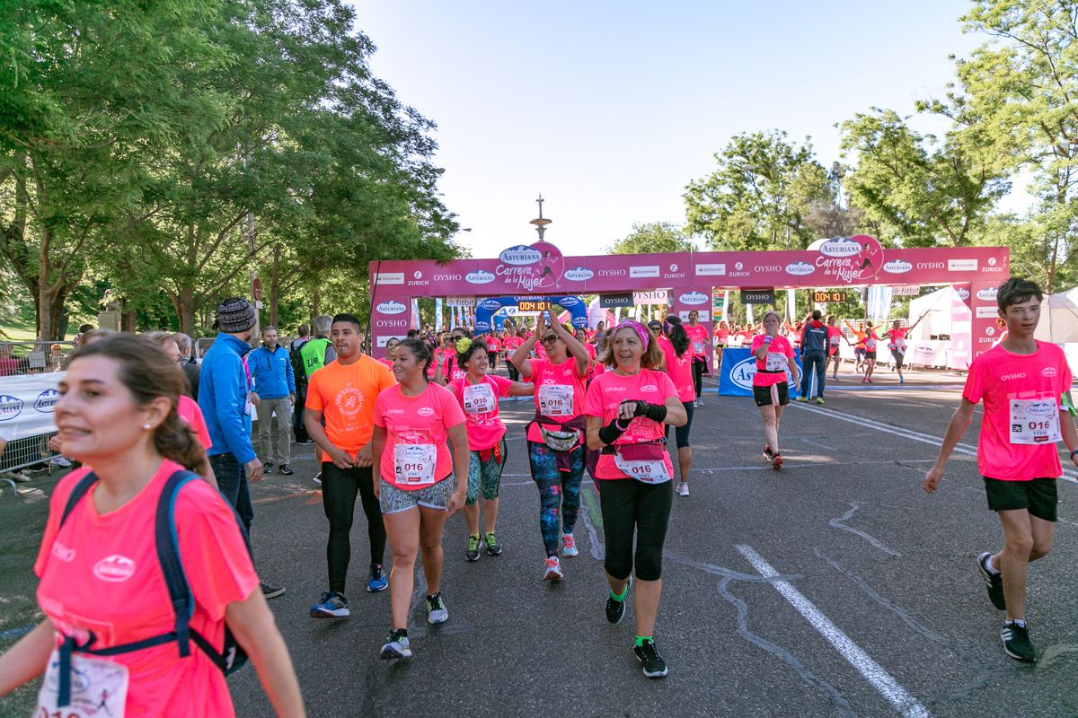 Carrera de la Mujer de Madrid - META, ARCO DERECHO (de 40:28 a 41:35)