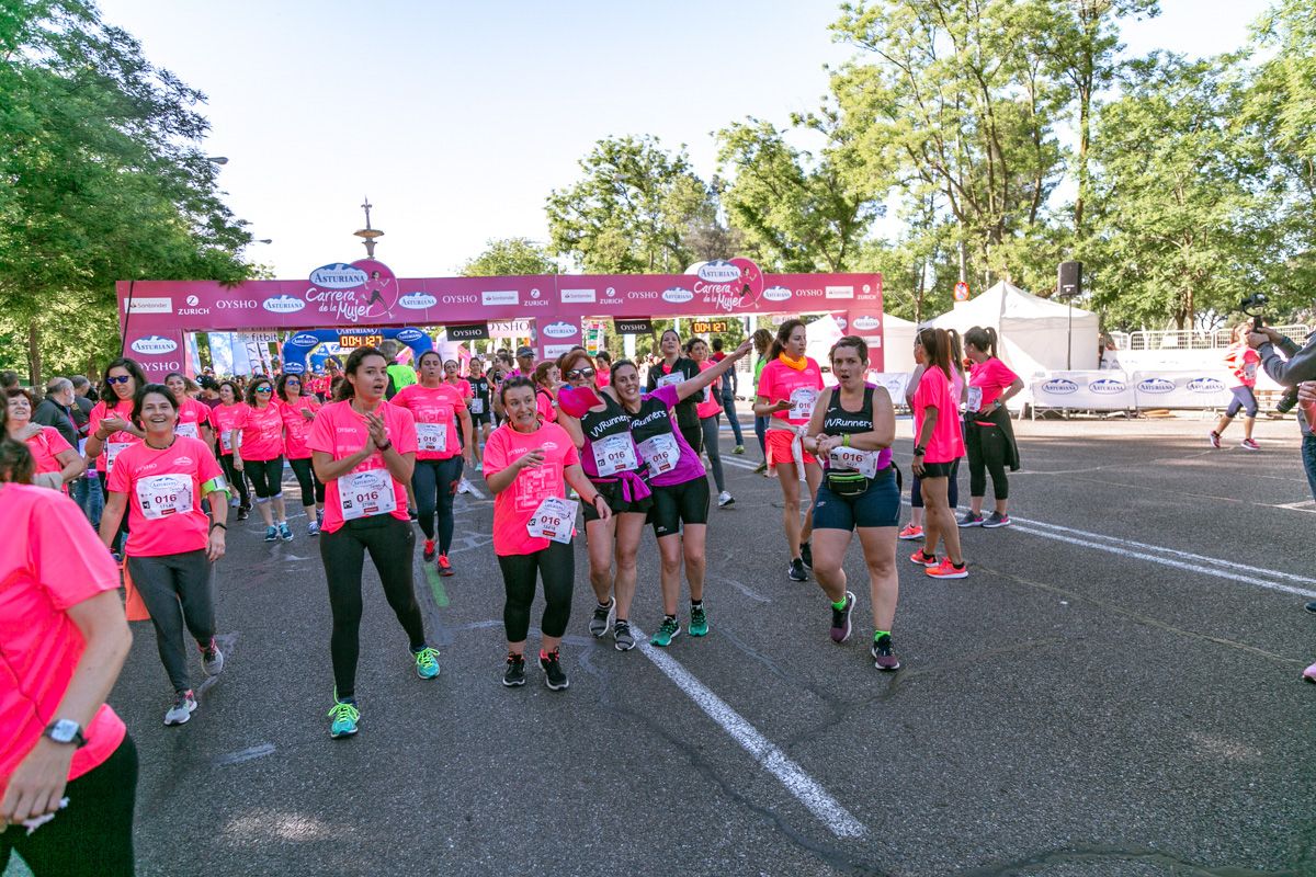 Carrera de la Mujer de Madrid - META, ARCO DERECHO (de 40:28 a 41:35)