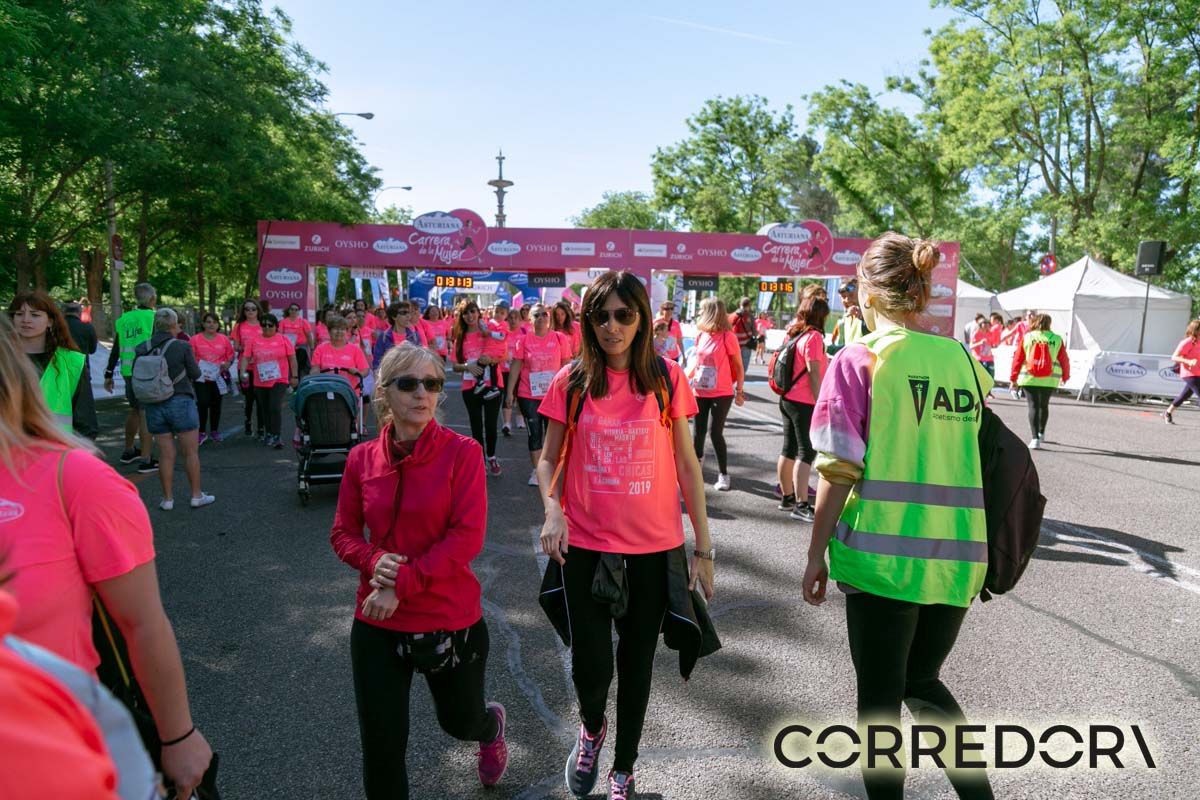Carrera de la Mujer Madrid arco derecho 1 29 55 a 1 31 17