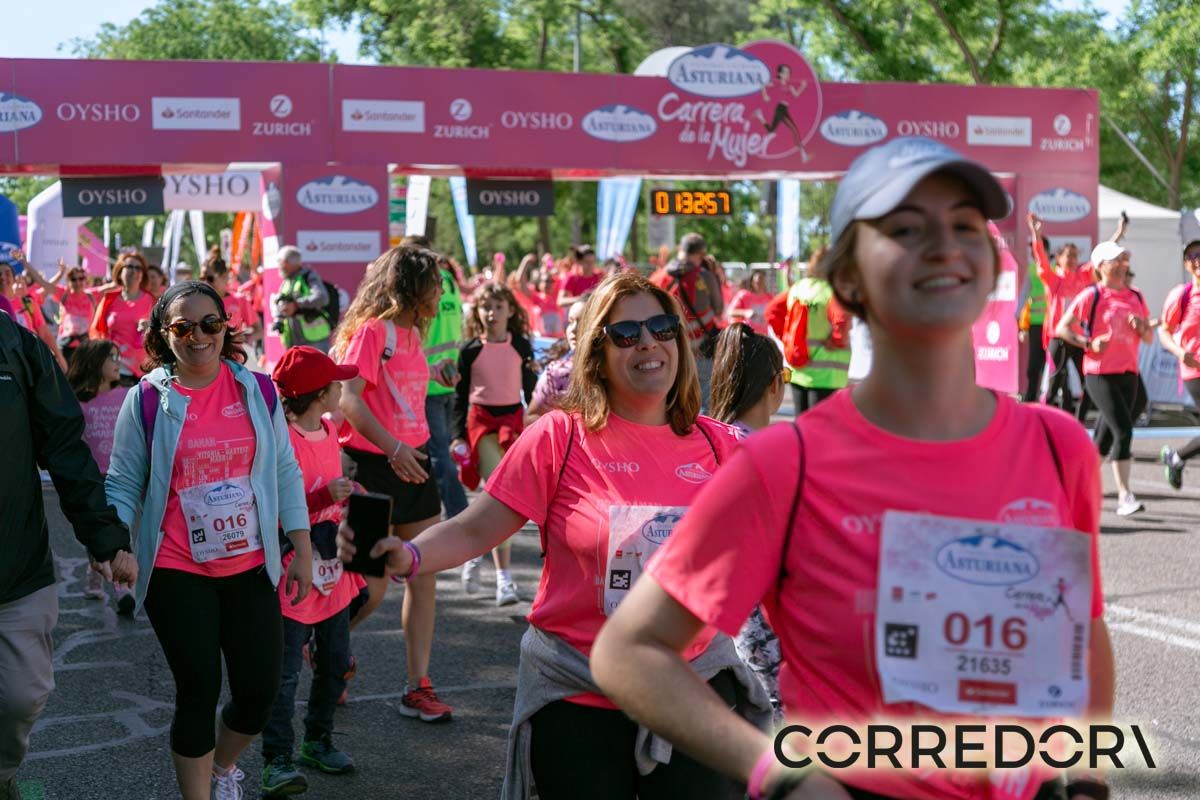 Carrera de la Mujer Madrid arco derecho 1 31 21	a 1 32 57
