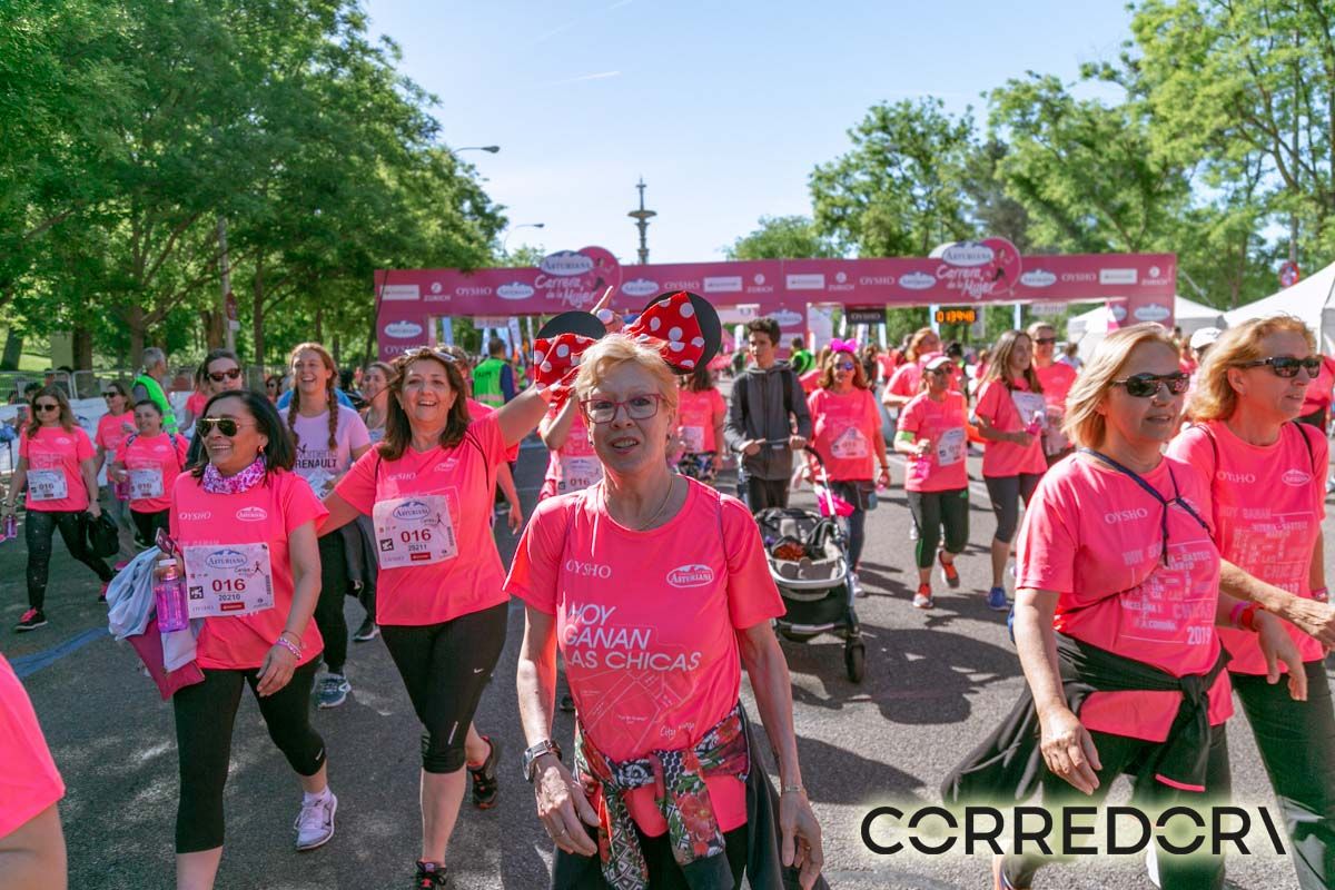 Carrera de la Mujer Madrid arco derecho 1 39 17	a 1 40 43