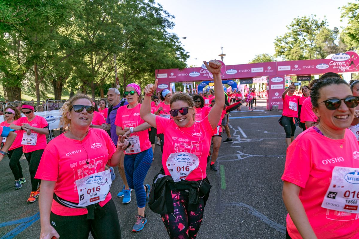 Carrera de la Mujer de Madrid - META, ARCO DERECHO (de 41:51 a 43:08)