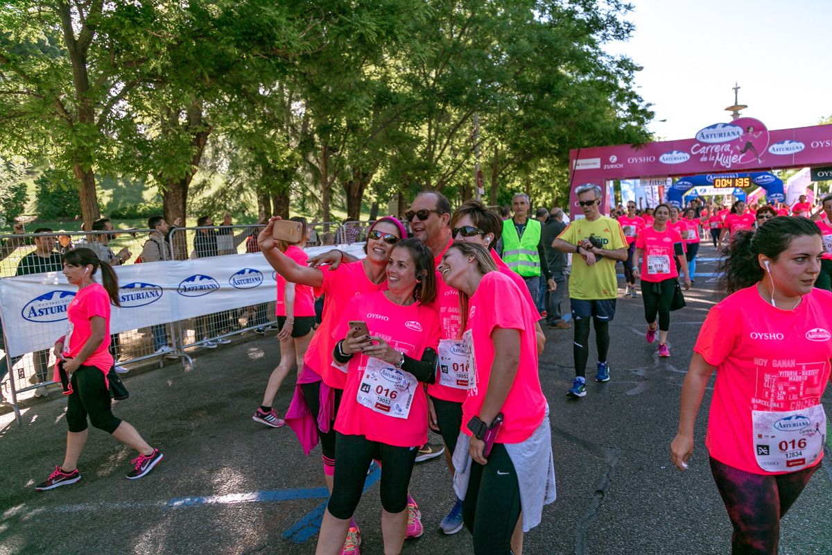 Carrera de la Mujer de Madrid - META, ARCO DERECHO (de 41:51 a 43:08)