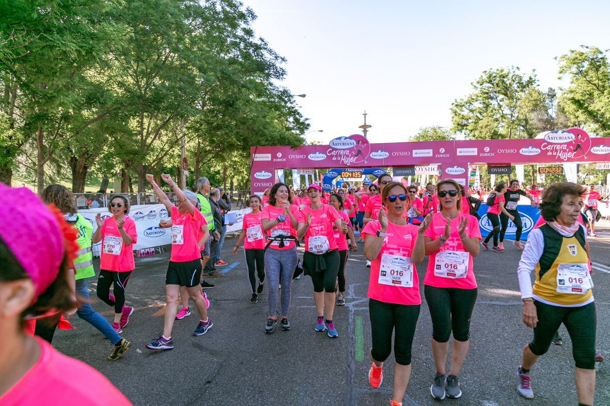Carrera de la Mujer de Madrid - META, ARCO DERECHO (de 41:51 a 43:08)