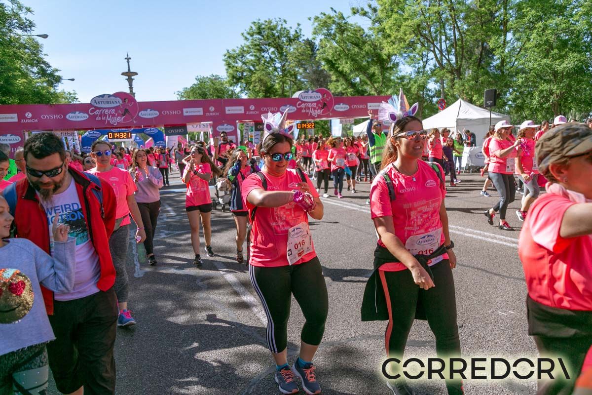 Carrera de la Mujer Madrid arco derecho 1 42 56	a 1 44 41