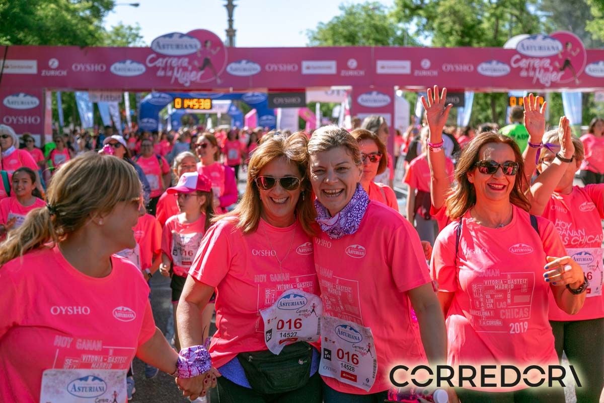 Carrera de la Mujer Madrid arco derecho 1 44 12	a 1 44 53