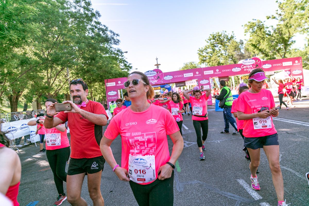 Carrera de la Mujer de Madrid - META, ARCO DERECHO (de 44:38 a 49:45)