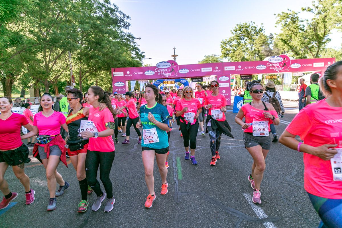 Carrera de la Mujer de Madrid - META, ARCO DERECHO (de 45:48 a 47:11)