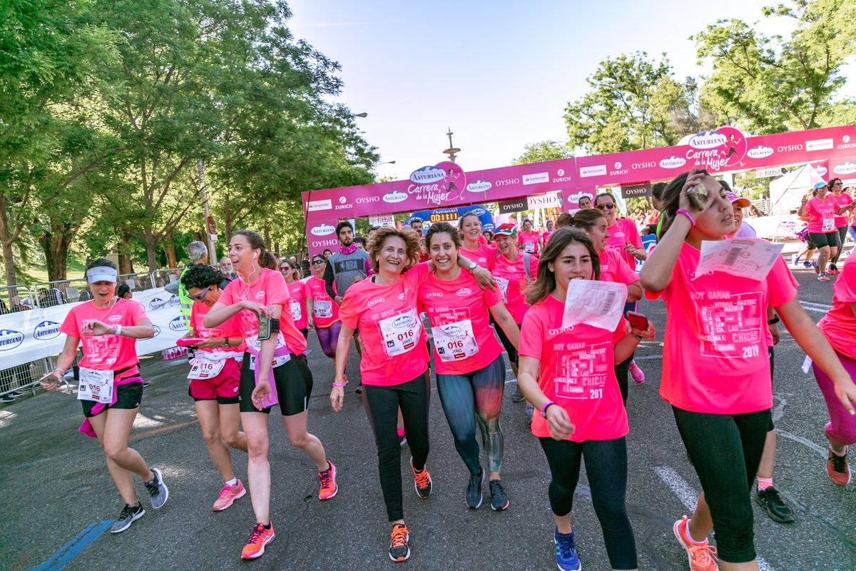 Carrera de la Mujer de Madrid - META, ARCO DERECHO (de 44:38 a 49:45)