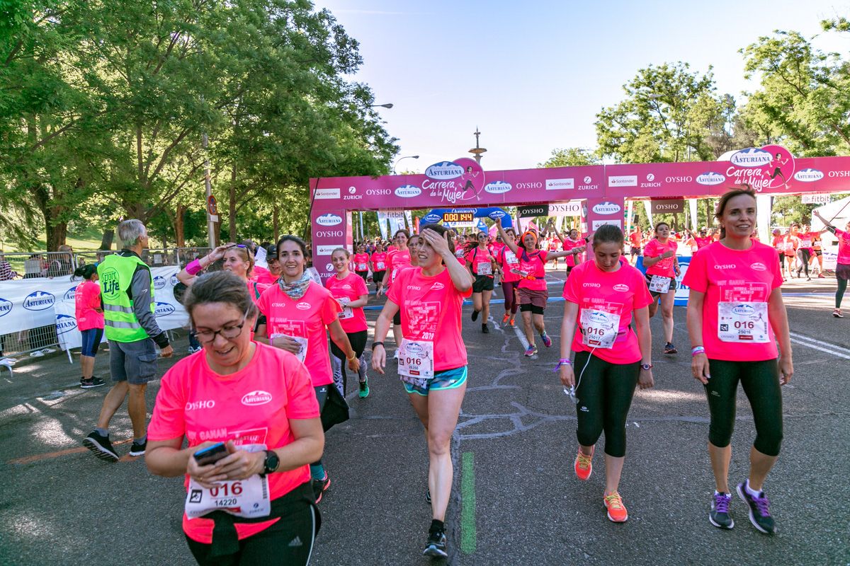 Carrera de la Mujer de Madrid - META, ARCO DERECHO (de 44:38 a 49:45)