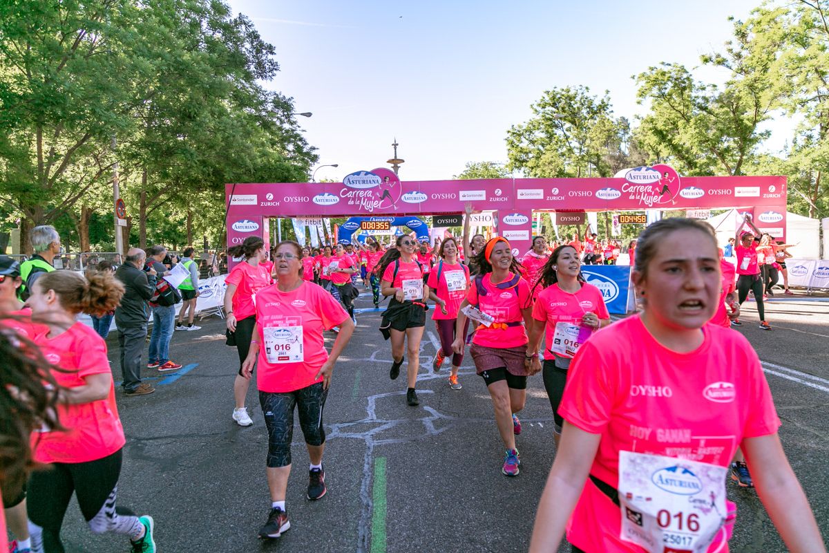 Carrera de la Mujer de Madrid - META, ARCO DERECHO (de 44:38 a 49:45)